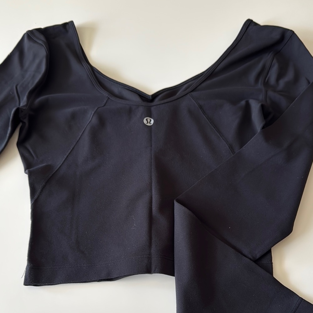 lululemon athletica Black Long Sleeve Crop Top